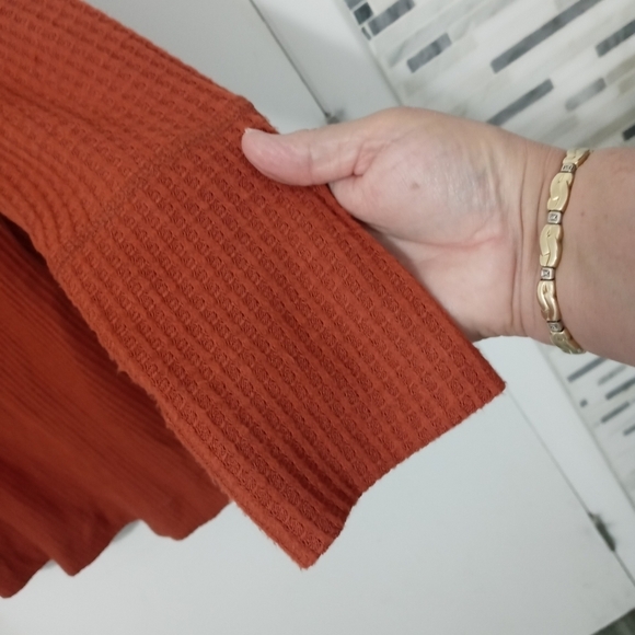 CY Fashions Burnt Orange Oversize Overlapping Long Sleeve Knit Sweater Buttons - Picture 14 of 16